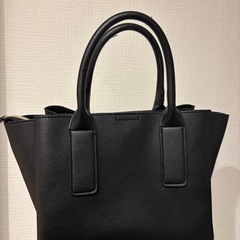 黒 バッグ 　の画像