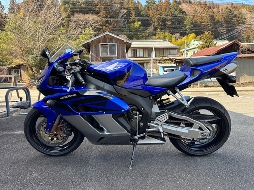 フルノーマルCBR1000RRキャンディブルー