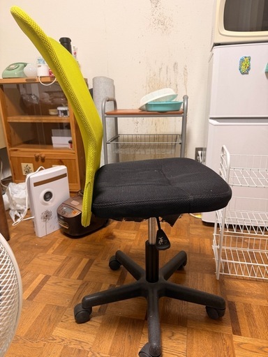 オフィスチェア 無料 引き取り限定 (リ) 伊豆の椅子《座椅子》の中古