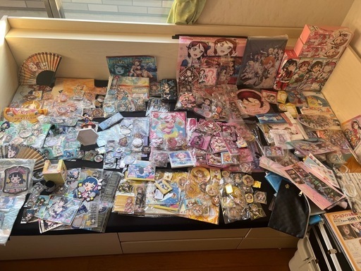 アニメ声優アイドルグッズ約1021個