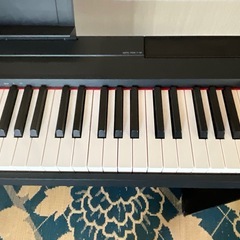 【受け渡しのみ】YAMAHA P-105 電子ピアノ 88鍵ブラック 付属品完備の画像