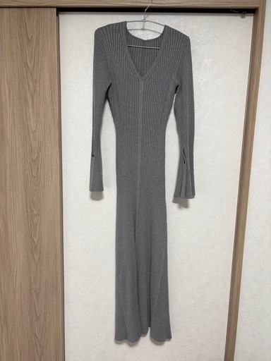 anuans アニュアンス セミマーメイドニットワンピース LIGHT GREY