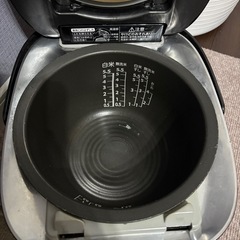 TOSHIBA 炊飯ジャー　真空圧力の画像