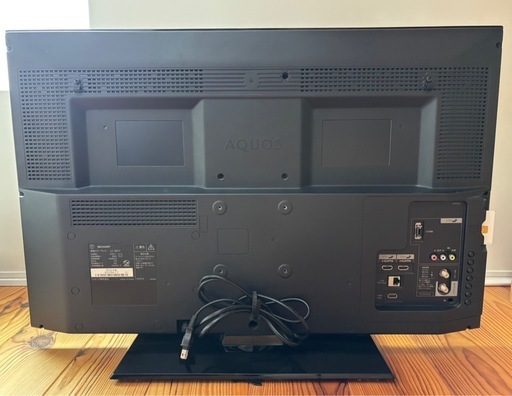 SHARP AQUOS 32型液晶テレビ