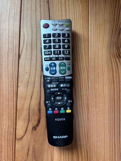 SHARP AQUOS 32型液晶テレビ