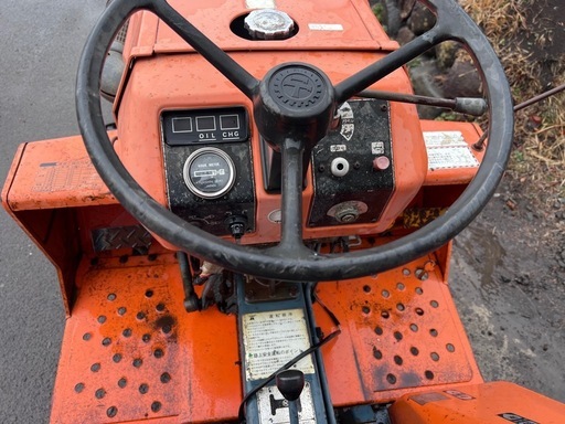 クボタ　　トラクター　ZB1400 