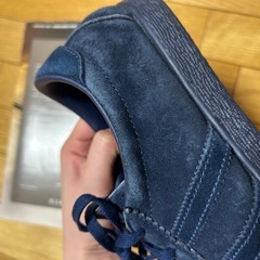 adidas   スニーカー　tobaccoの画像