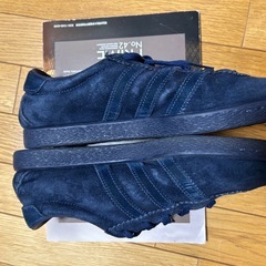 adidas   スニーカー　tobaccoの画像