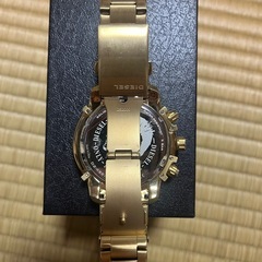 DIESEL DZ452系 ゴールド クロノグラフ 新品未使用 電池切れ メンズ腕時計の画像