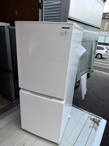 NO B875?福岡市内配送設置無料✨?冷蔵庫 ホワイト系 SJ-D15G-W [152L /2ドア /右開き/左開き付け替えタイプ]