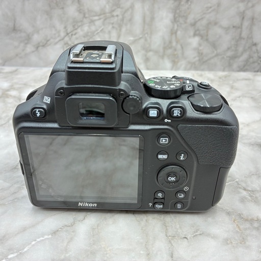美品❤️Nikon D3500 録画も⭐️初心者/本格撮影/動画！Bluetooth！すぐ使える/おまけ多数！　カメラ　デジタル一眼レ
