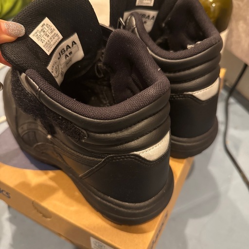 asics 38（235）