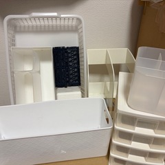 収納ケース1式の画像