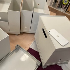 プラスティックボックスの画像