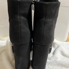 【4月処分予定】レースアップショートブーツの画像