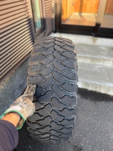タンドラ   セコイア　ランクル 100などに。　18×9J  35×12.50r18  タイヤホイール４本