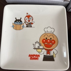 アンパンマン　小皿　角皿　すかいらーくの画像