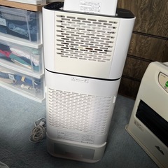 除湿機アイリスオーヤマの画像