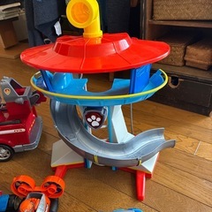 【まとめ売り優先】パウパトロール おもちゃ 大量セット（消防車・パウステーション・ラジコン等）の画像