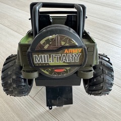ジープ型ラジコンカー 迷彩柄 RCカーの画像