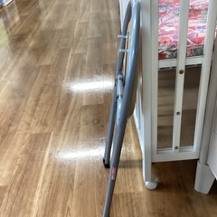 折りたたみイス【町田市再生家具】　0226 茶の画像