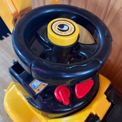 子どもおもちゃ　ショベルカーの画像