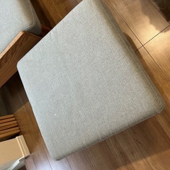 モモナチュラル　ソファ（ミニチェア付き）の画像