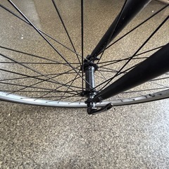 クロスバイク ブラック700 Cの画像