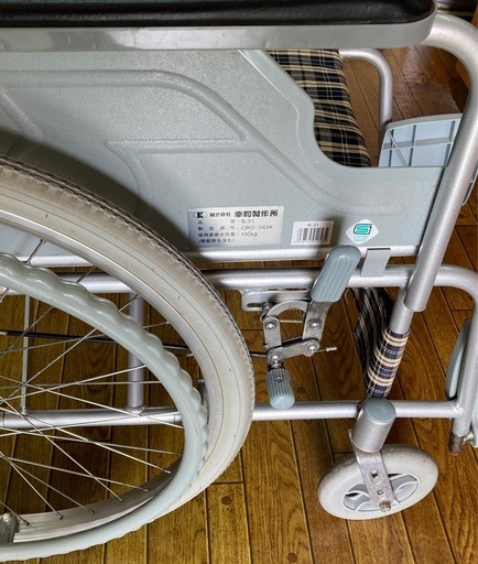 車椅子 折り畳み ブレーキ付き