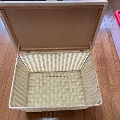 収納カゴの画像