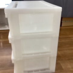 プラ衣裳ケース【町田市再生家具】0226の画像