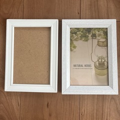 写真立てとミニイーゼルセットの画像