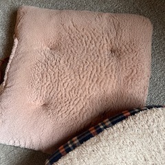 座布団、クッションの画像