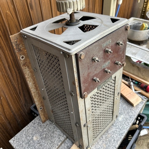 3相200Vスライダック325VA