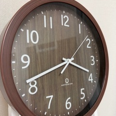 壁掛け可能な時計の画像