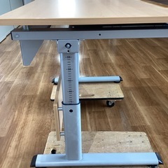 学習&製図用傾斜（25度）デスク【町田市再生家具】253486の画像