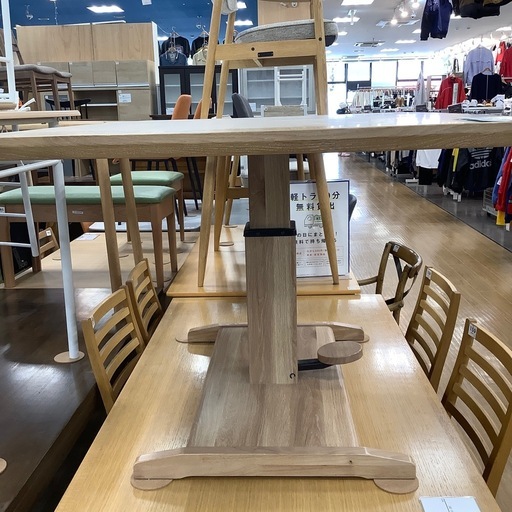 【軽トラ貸し出し無料！】シギヤマ家具 昇降テーブル入荷しました！