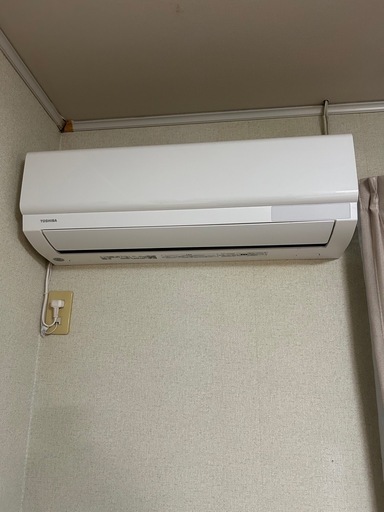 引っ越しセール！2022年製 東芝エアコン（3.6kW）— 16,000円