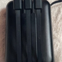 大容量 22000mAh モバイルバッテリー ケーブル内蔵・ほぼ未使用の画像