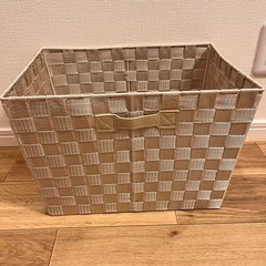 イオン　収納カゴ２個セットの画像