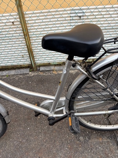 中古自転車　26インチギア無し　ママチャリ　　