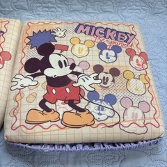 子供用椅子クッションの画像