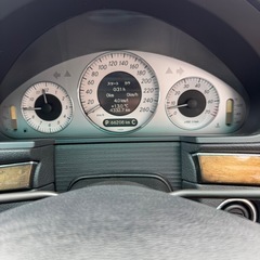  Eクラス　W211 E300 後期　ベンツの画像
