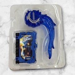 【ドリーム池田店♪ジモティ割対象】 仮面ライダーセイバー/DX水勢剣流水エンブレム＆ライオン戦記ワンダーライドブック/45319の画像