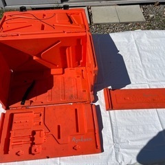 Husqvarna ハスクバーナ チェンソーボックス2の画像