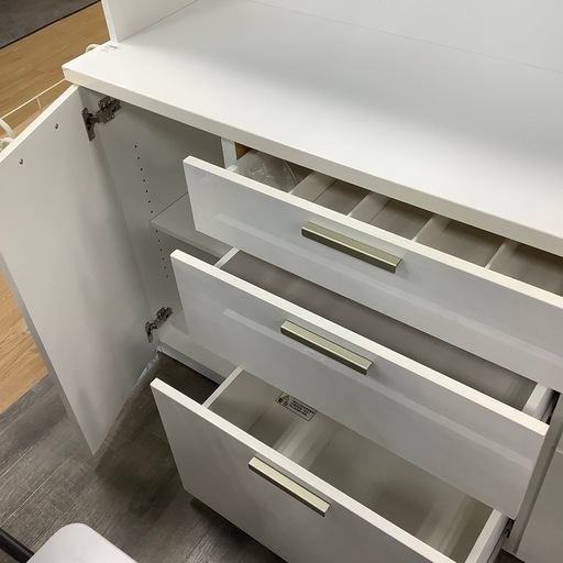 【軽トラ貸し出し無料！】ニトリ 4枚扉レンジボード入荷しました！