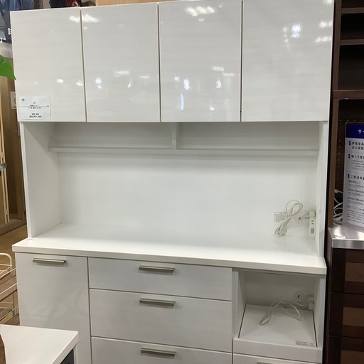 【軽トラ貸し出し無料！】ニトリ 4枚扉レンジボード入荷しました！