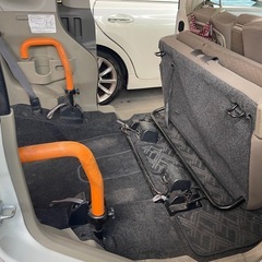 福祉車両　タントの画像