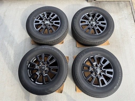 ランクル250 VX 純正18インチ　ホイール　タイヤ