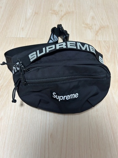 Supreme 18SS Waist Bag (まひ) みらい平のバッグ《ウエストバッグ》の